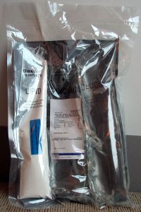 “Tpn_3bag.jpg” by Tristanb in English Wikipedia is licensed under CC BY-SA 3.0 Image showing Total Parenteral Nutrition package