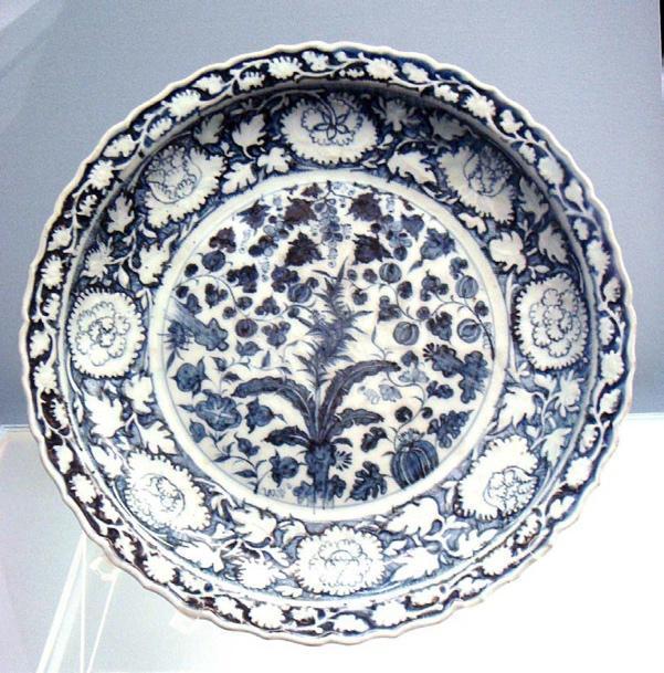 Blue and white porcelain plate manufactured during the Yuan Dynasty