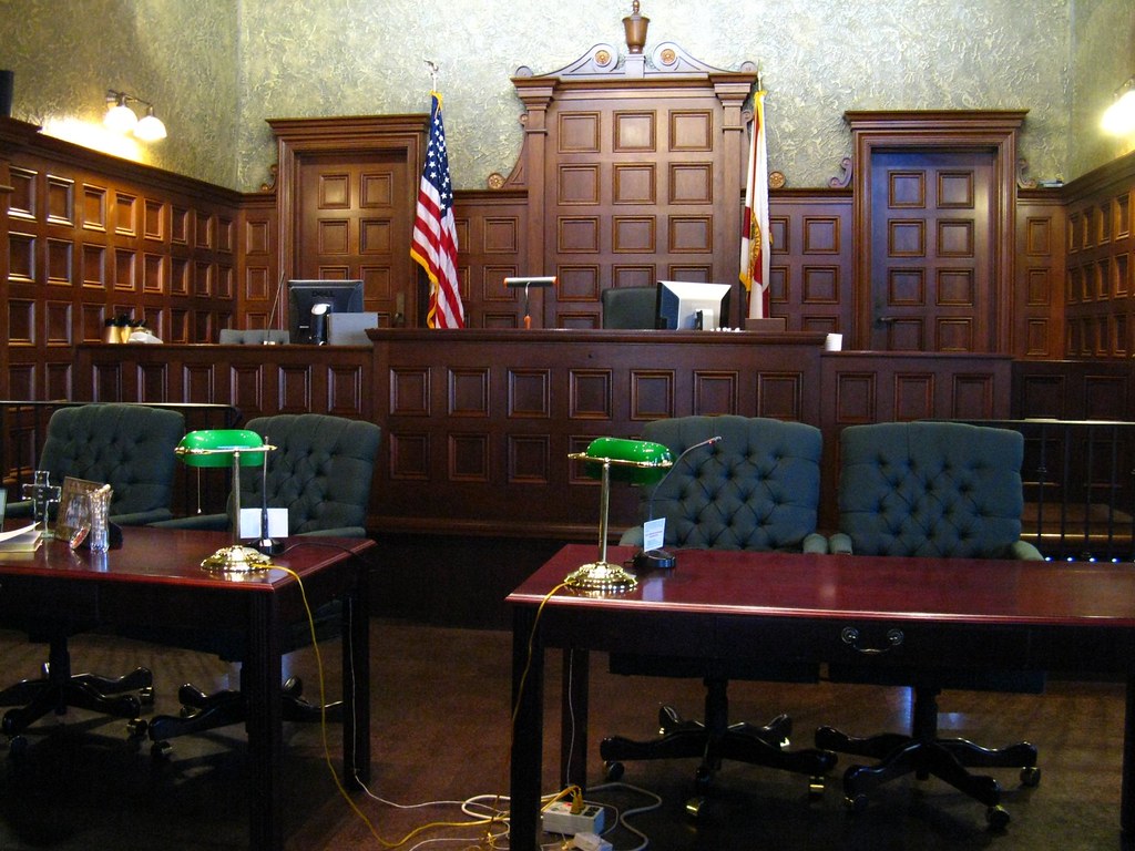 Picture of a courtroom